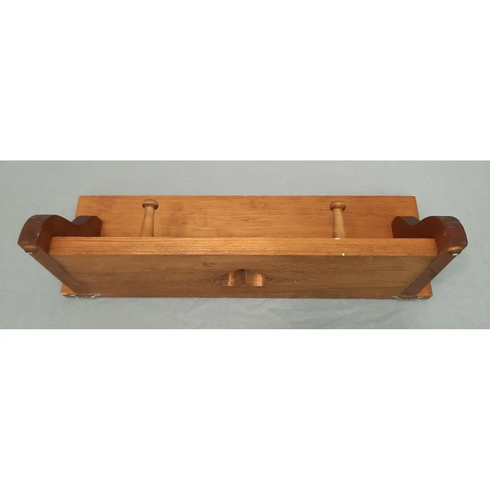 Vintage Wooden Wall Shelf Heart Cutout 2 Pegs Cottagecore Country Farmhouse 18